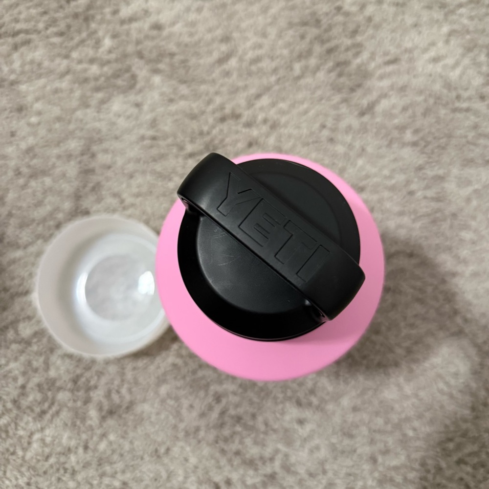Yeti Rambler 64 OZ Bottle Power Pink Chug Cap Half Gallon Limited Edition - Picture 4 of 7